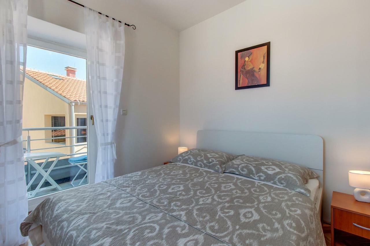 Apartments Bellus Mare Mali Lošinj Eksteriør billede